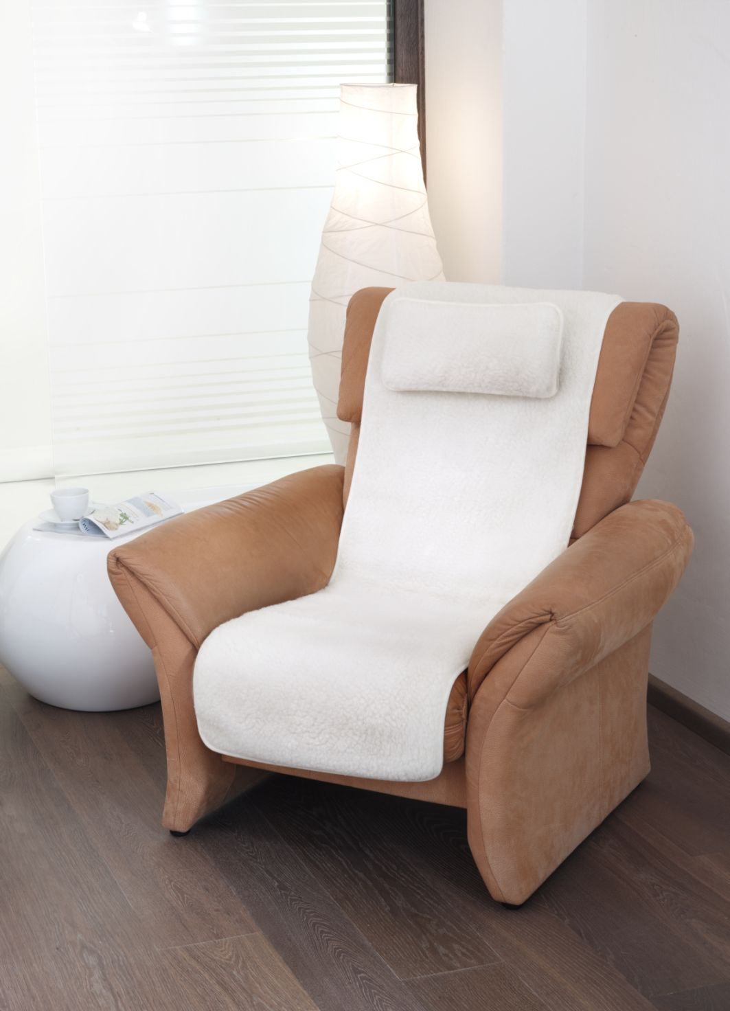 Schurwoll-Sesselschoner mit Minikissen