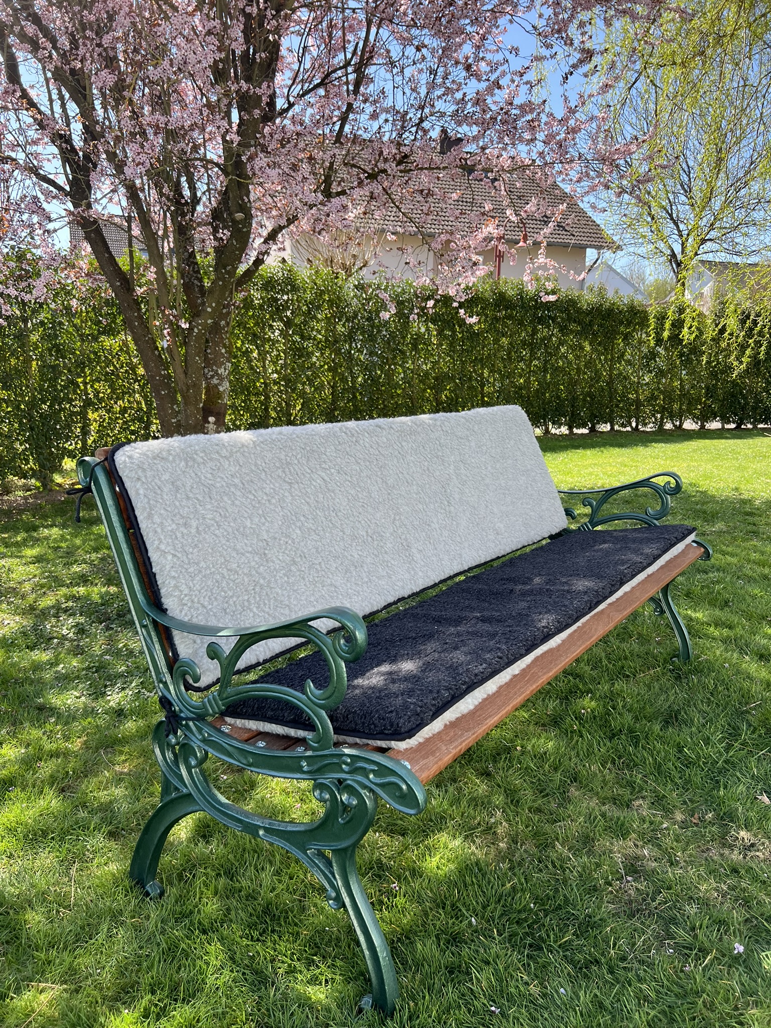 Schurwoll-Gartenbank-Auflage