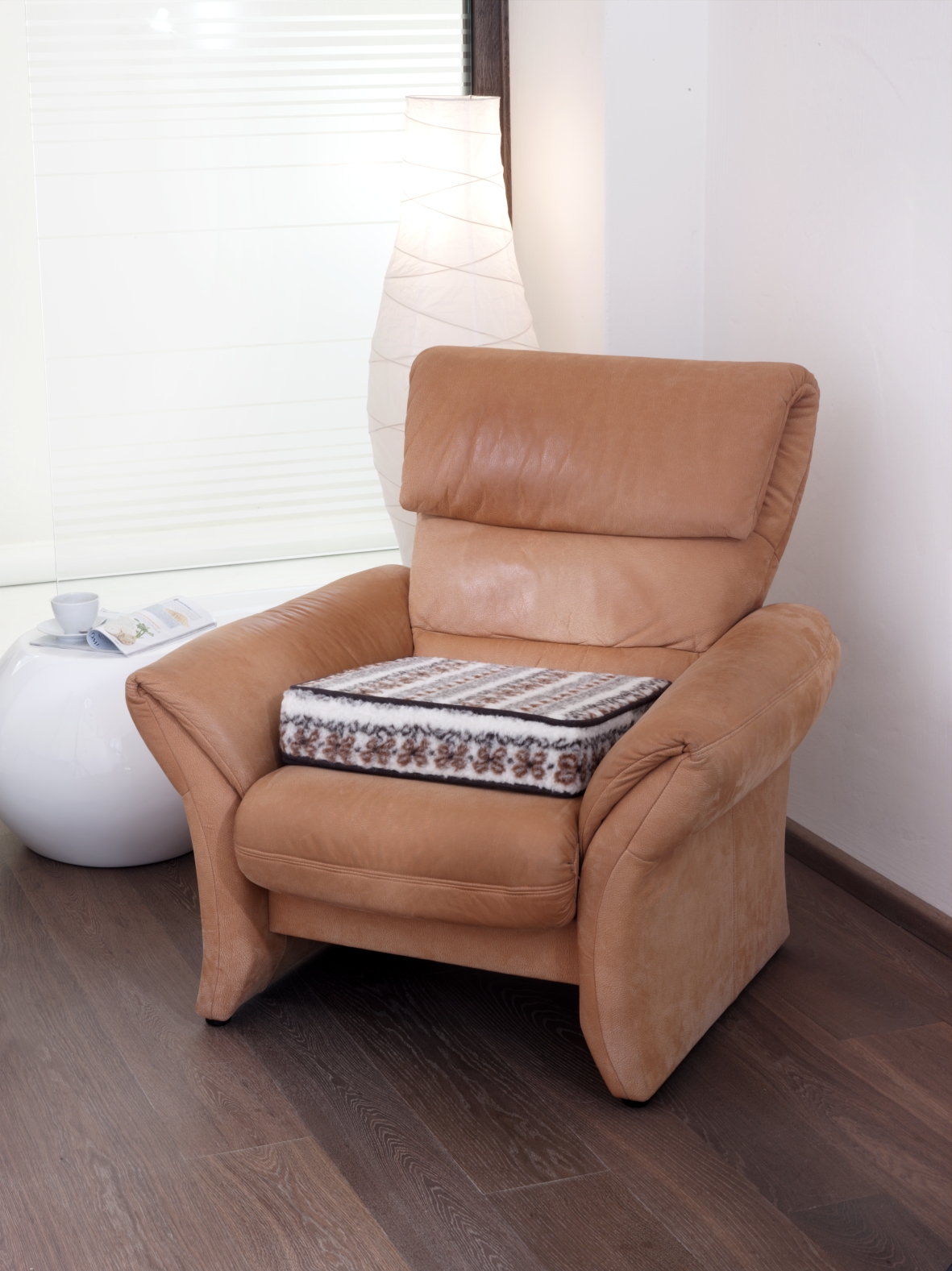 Schurwoll-Aufstehhilfe, 47 cm Sitztiefe